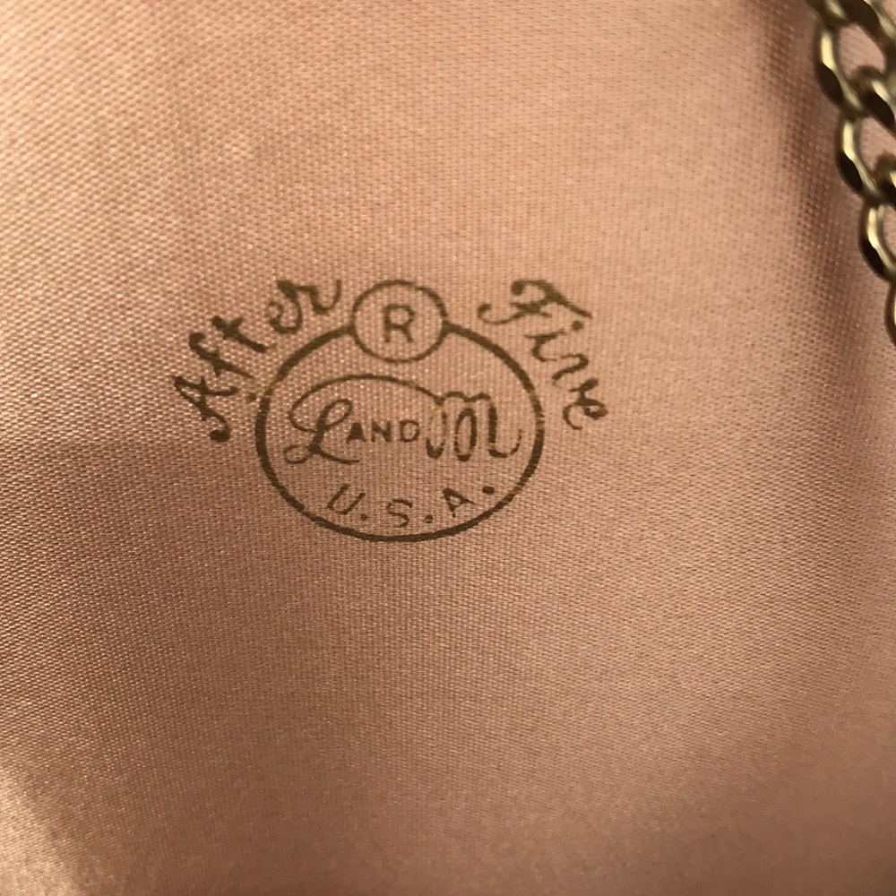 After five beautiful vintage leather clutch - Picture 5 of 7